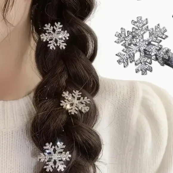 🌹 FREE w/purchase Snowflake crystal rhinestone hair clips - Picture 13 of 14